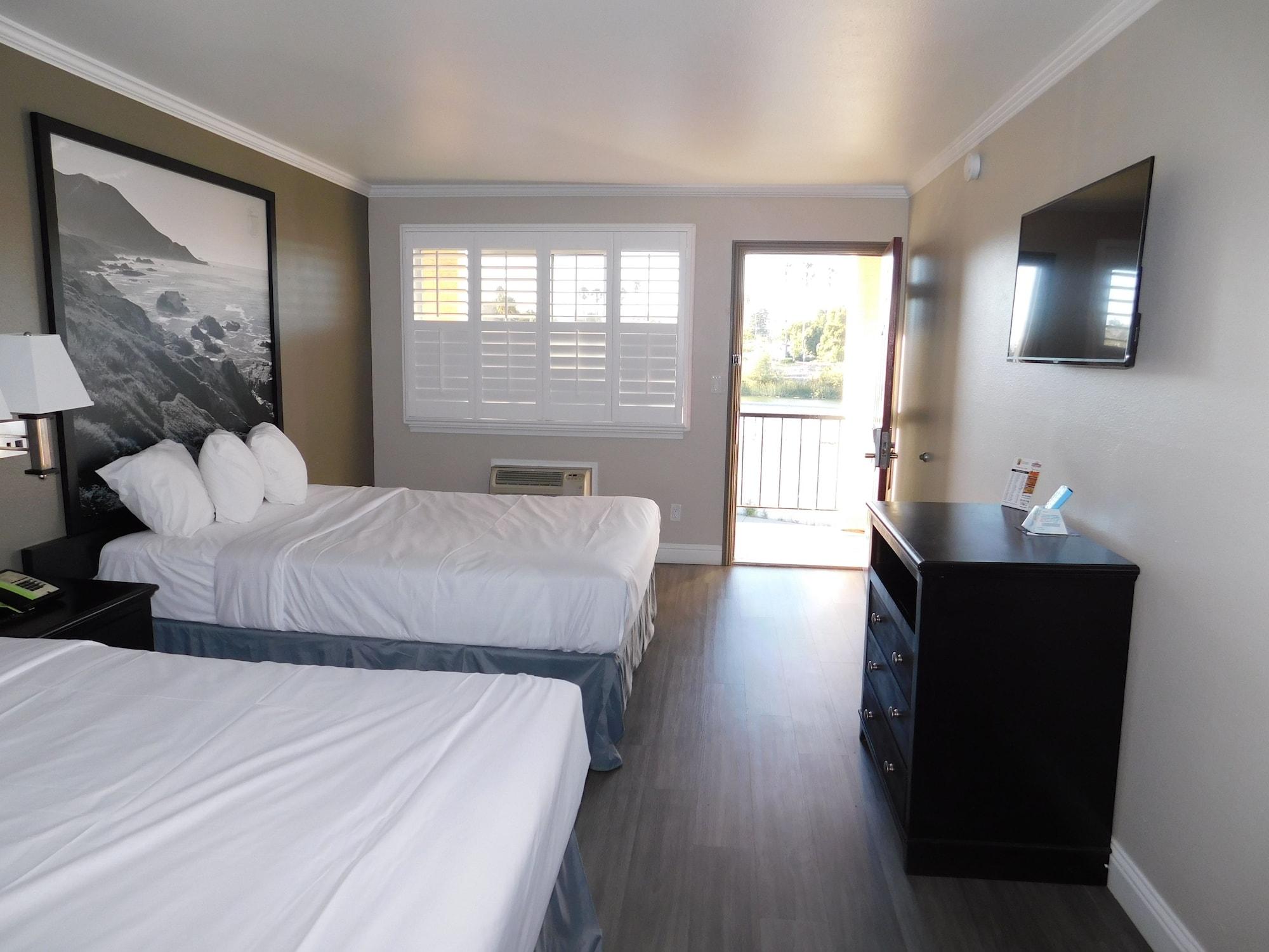 Super 8 By Wyndham Santa Cruz Beach Boardwalk Екстер'єр фото